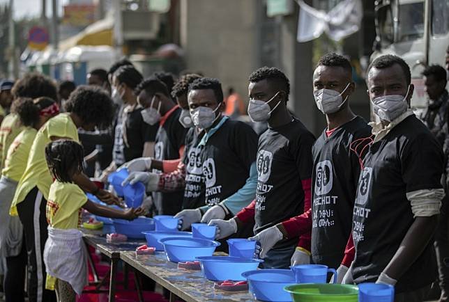 Bintang Olahraga Afrika Berdonasi Untuk Memerangi Coronavirus2